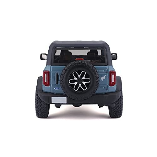 Maisto Bronco Badlands blue detailed chassis emphasizes precise scale accuracy for collectors