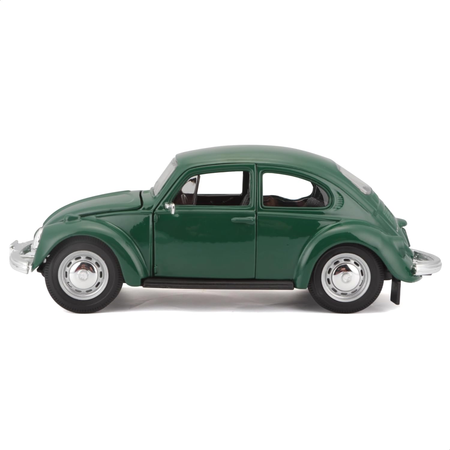 Maisto Beetle 1:24 SE, engine compartment open, models for study and display