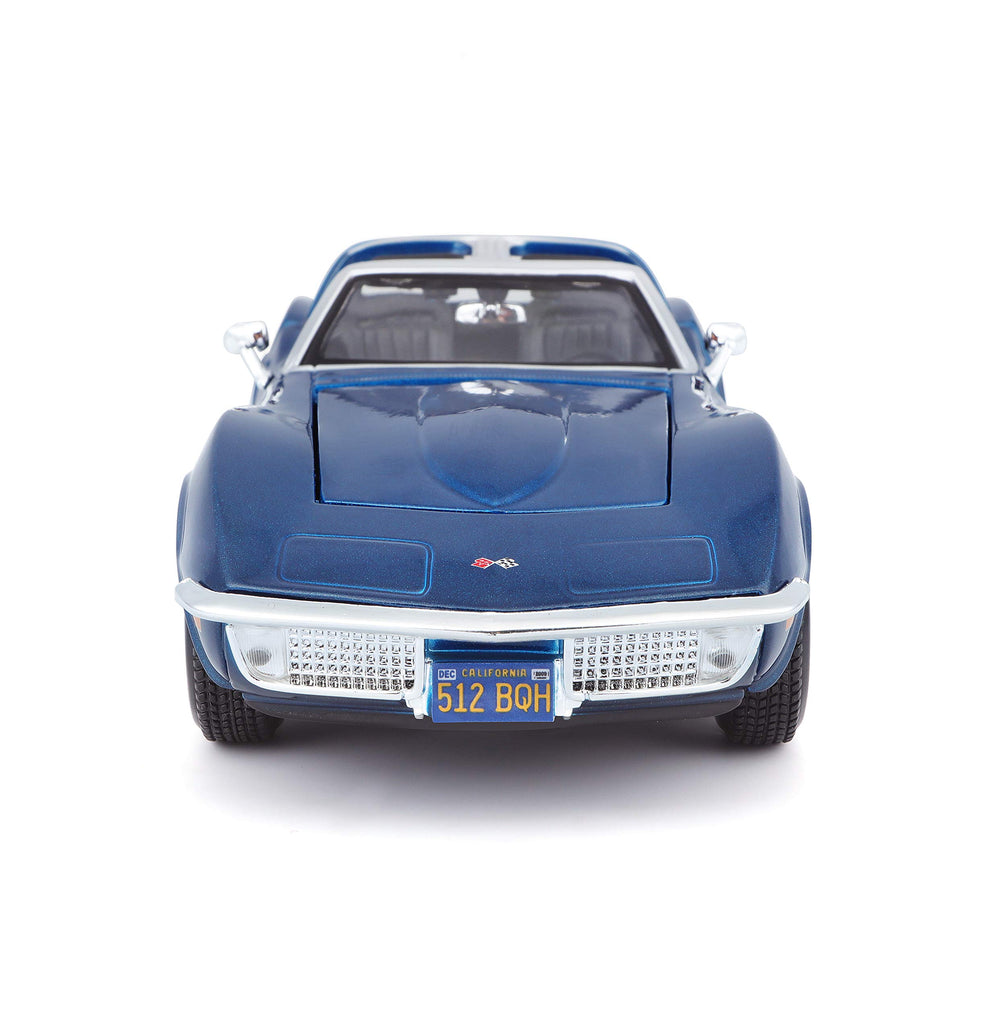 Maisto Corvette blue scale-1-24 reference for collectible sizing.