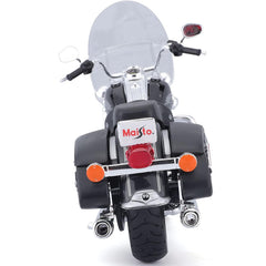 Maisto Harley-Davidson Road King Classic 2013 1:12 true-to-scale model for display.
