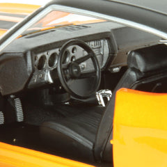 Maisto Chevelle on display stand helps showcase craftsmanship.