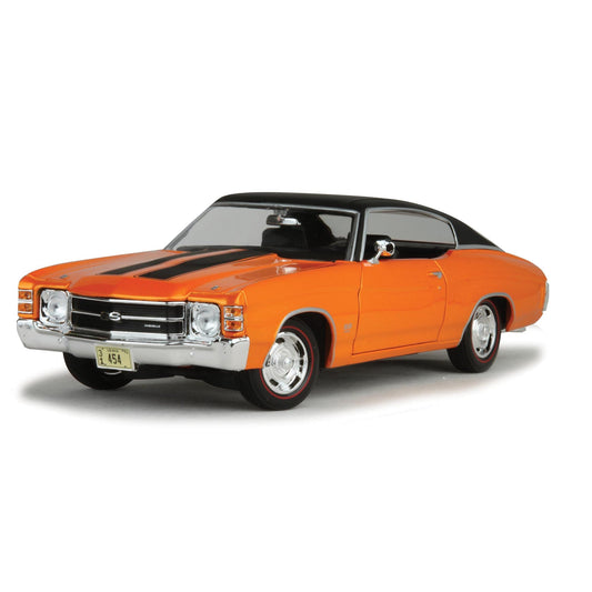 Maisto Chevelle SS 454 front view shows authentic styling for display shelves.