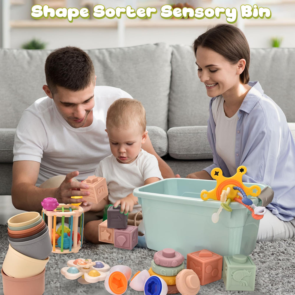 Majabike Montessoriii pull-string ball toy promotes tactile play and fine motor exploration.
