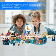 MAKUQI battery-powered features energize the ramp and music during play.