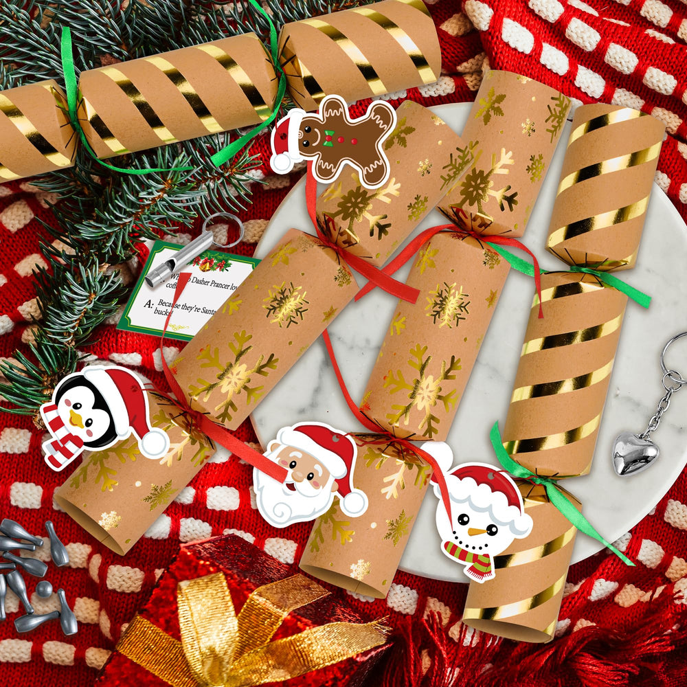 Malhaii crackers snow pattern design with Santa and friends tags