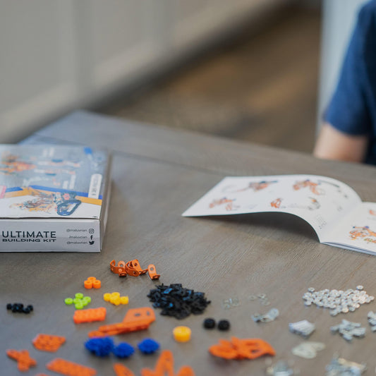 MALUVRIAN Erector Set excavator model parts ready for hands-on construction