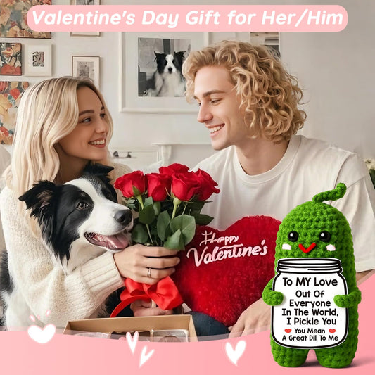 MAMAGIFTREE crochet pickle gift showcases handmade charm and playful love notes.