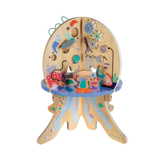 Manhattan Toy Deep Sea Adventure: clacking clams enhance tactile exploration for little hands.