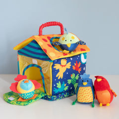 Manhattan Toy Put and Peek Birdhouse award-gold-seal design signals trusted quality
