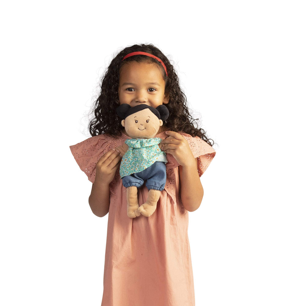 Garden Play packaging showing 7.5 by 10 inches for gifting