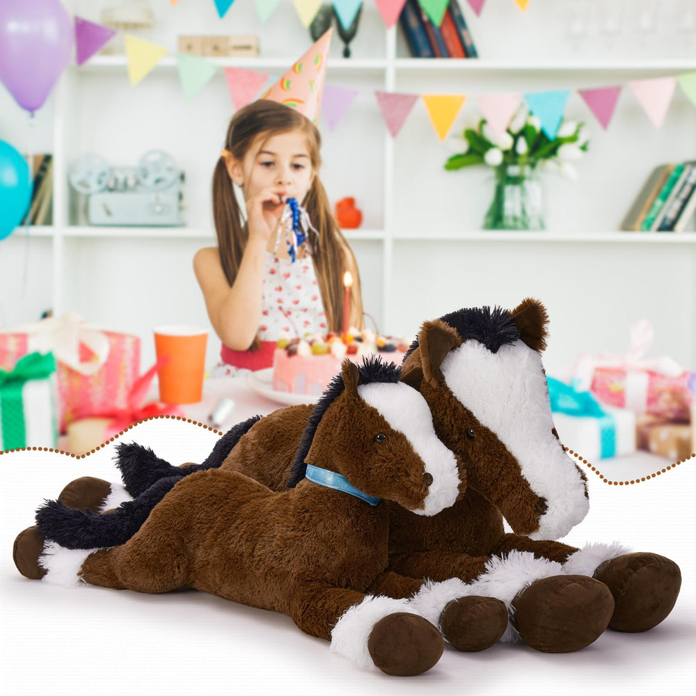 MaoGoLan large plush horse with easy-care design and durable construction.