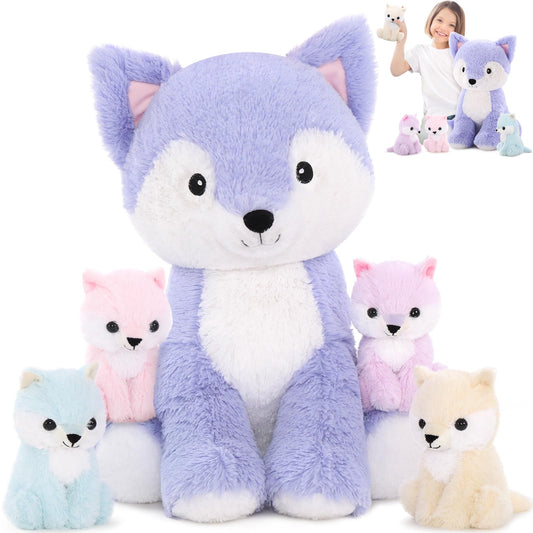 MaoGoLan mom fox plush with babies visible through back zipper for imaginative play.