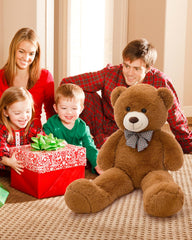 MaoGoLan large teddy invites long hugs and comforting moments.