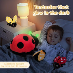 MaoGoLan three tiny baby ladybugs nest inside the mama for interactive play.