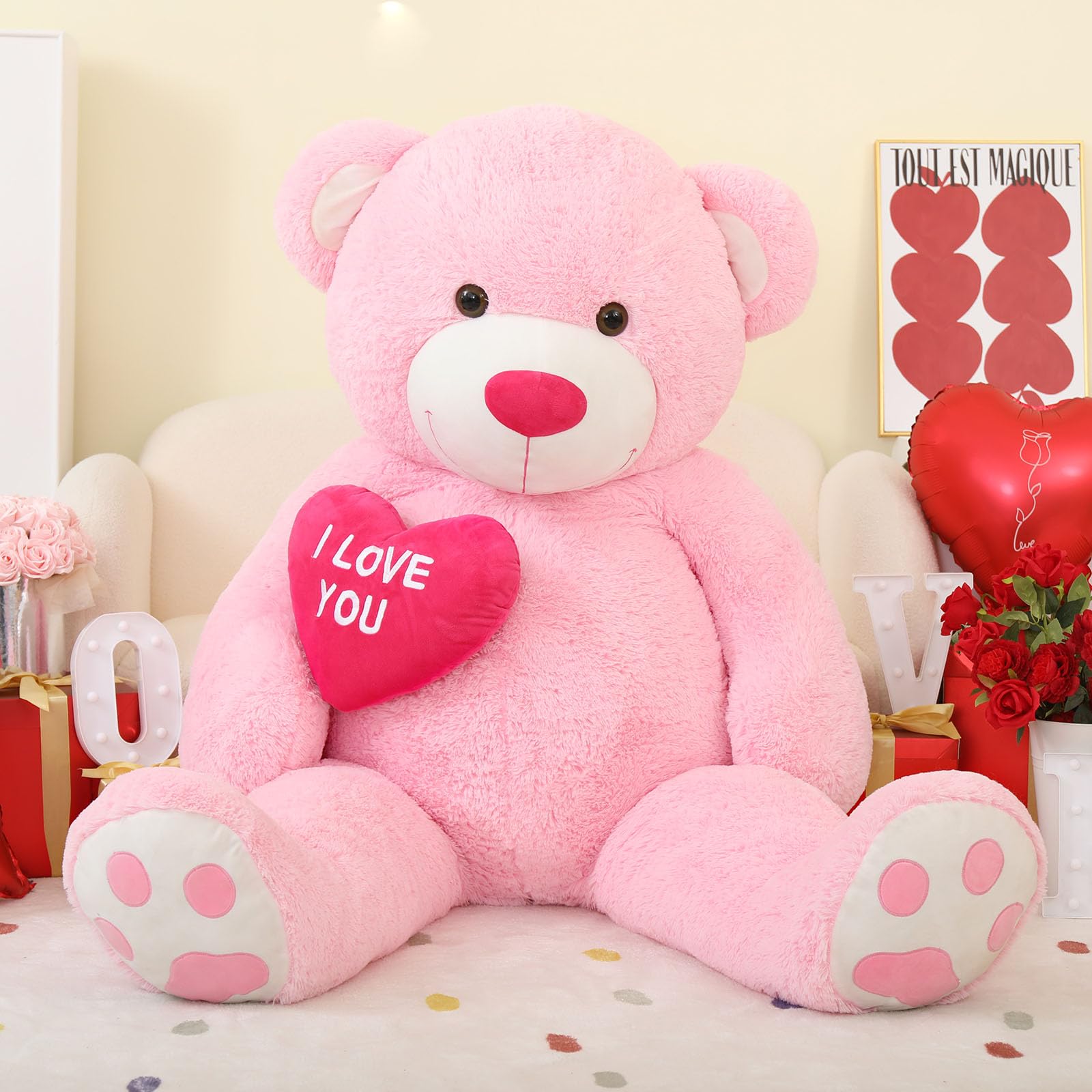 MaoGoLan Valentine’s Day teddy, a heartfelt gift idea for your partner.