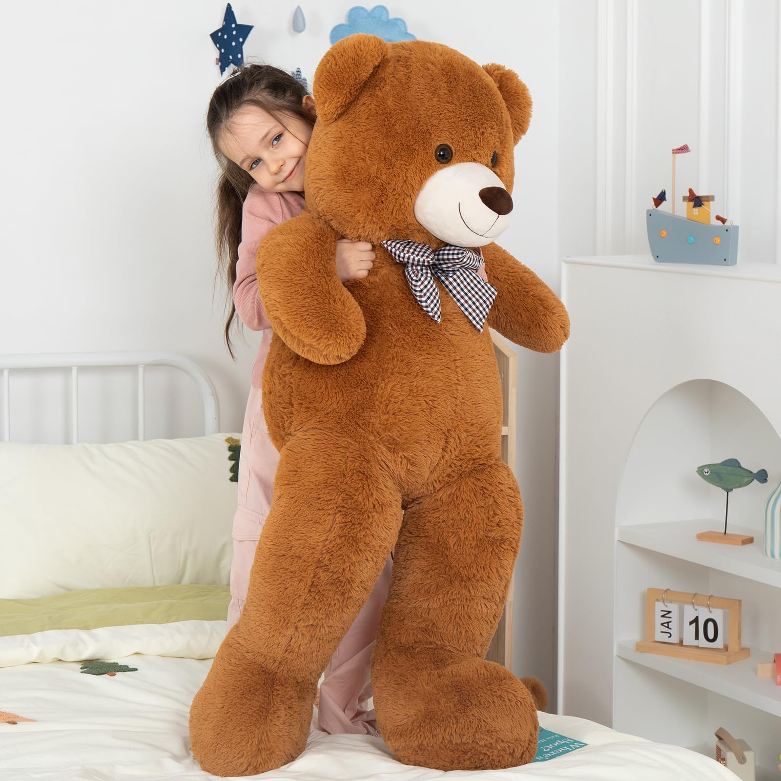 MaoGoLan valentines plush gift conveys affection with a cozy hug.