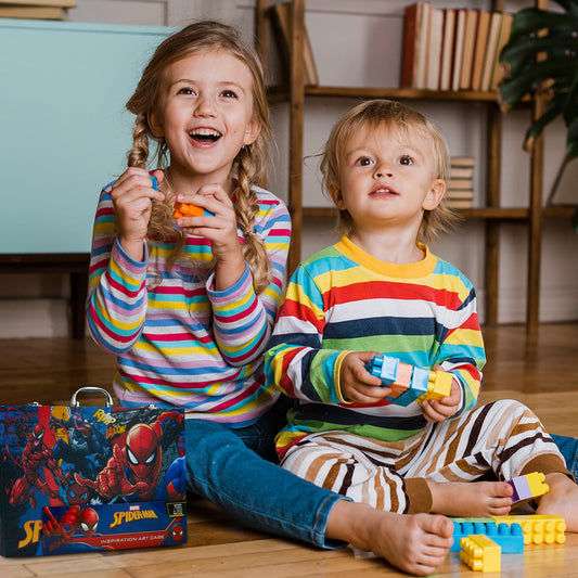 Marvel Art Case Colored Pencils: precise lines and vibrant color for budding artists.
