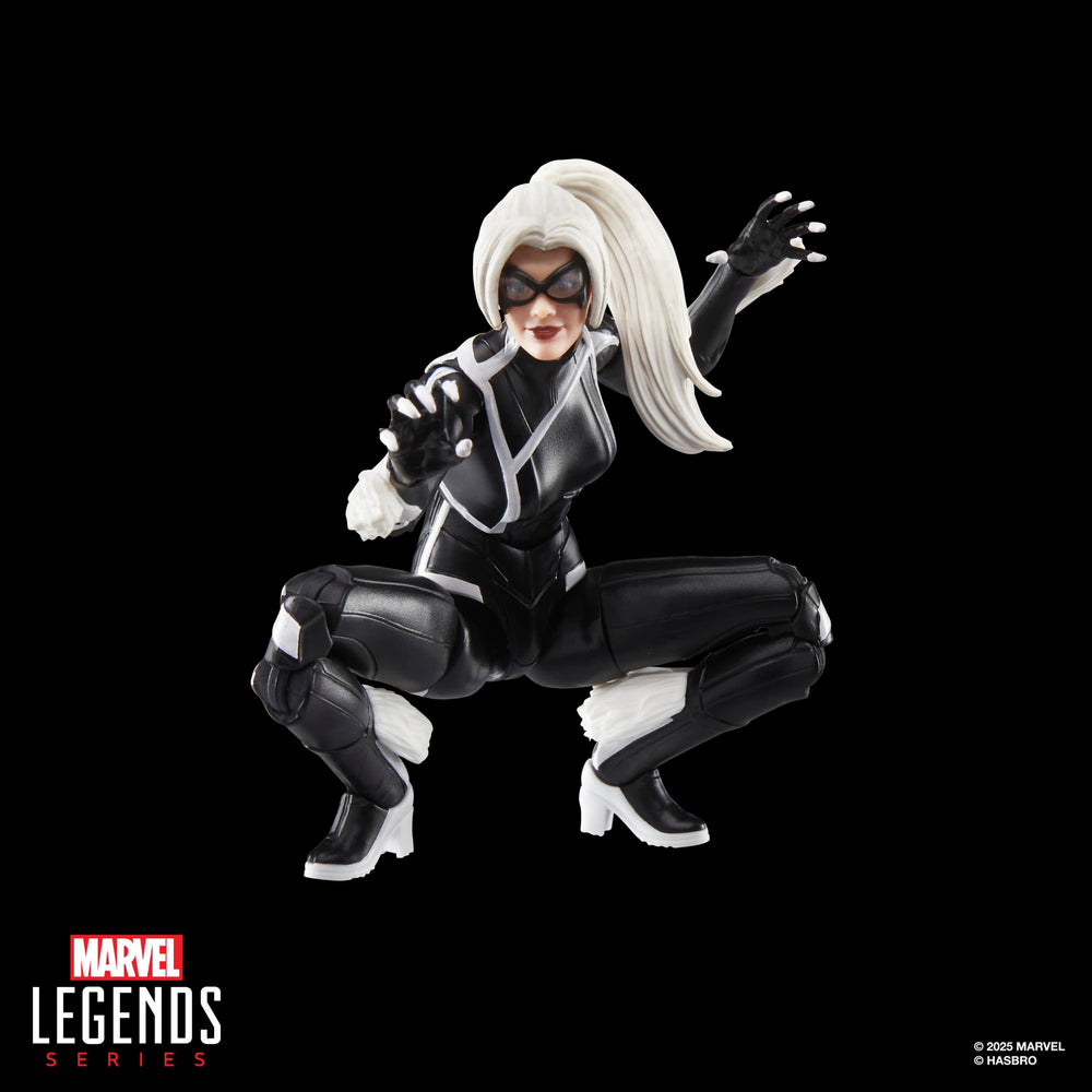 Marvel Black Cat Gamerverses display stand helps stable presentation.