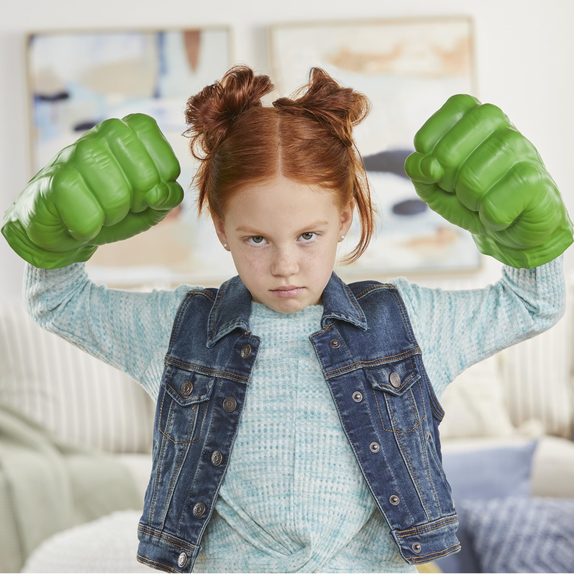 Two-pack Marvel Hulk Gamma Smash Fists for siblings' play.