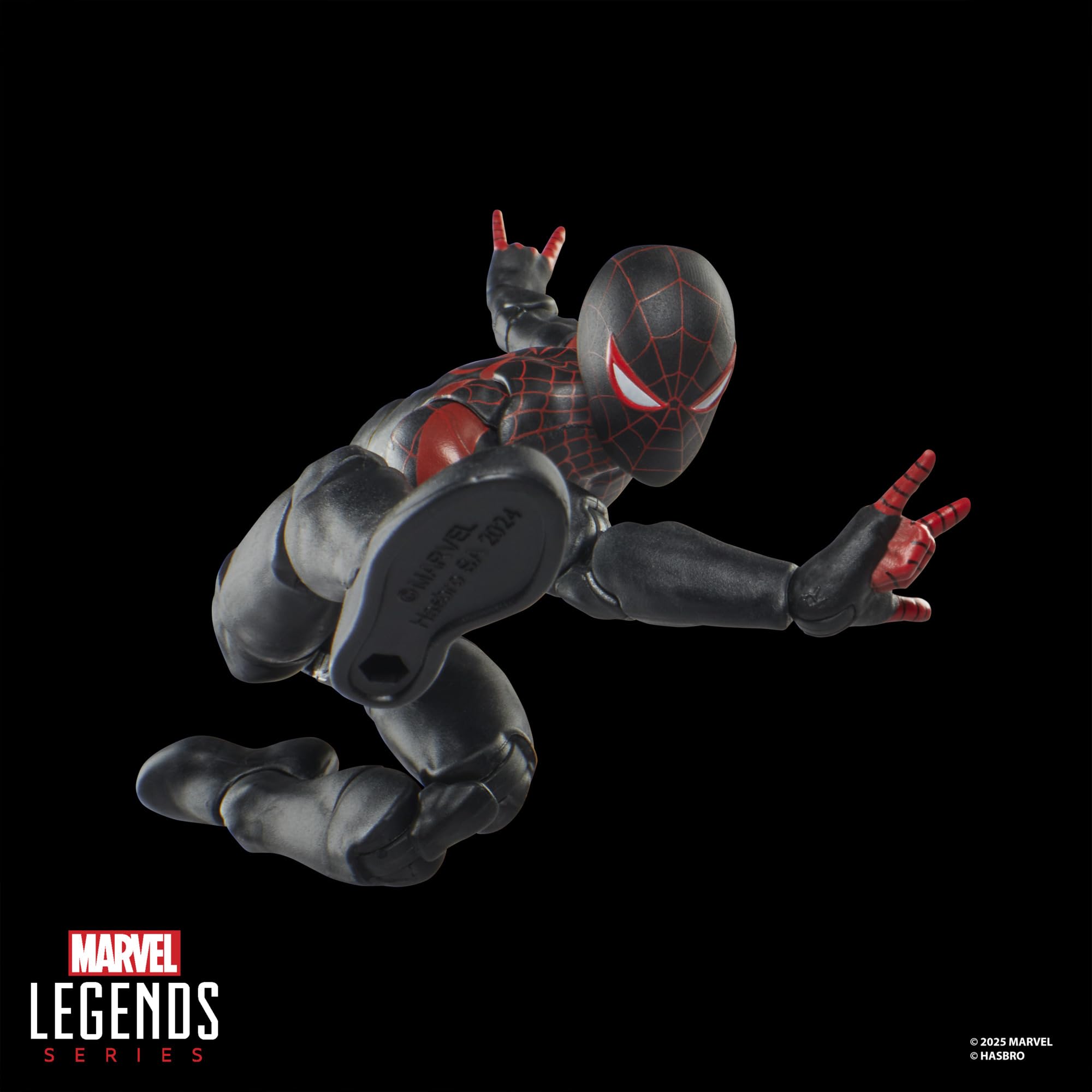 Marvel Legends Ultimate Miles Morales alternate masked head offers expressive display options.