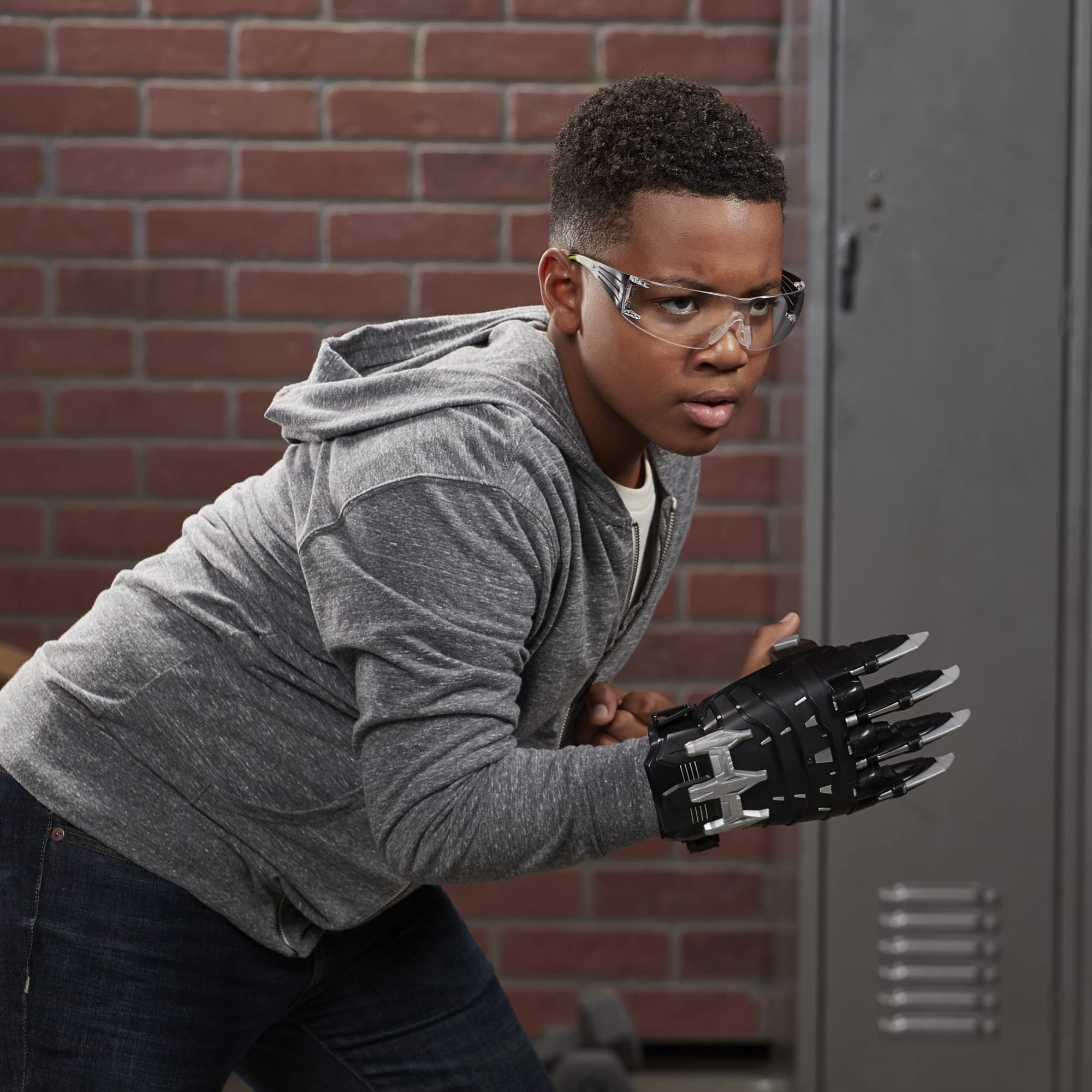 Dynamic action pose with Marvel Nerf Power Moves Black Panther