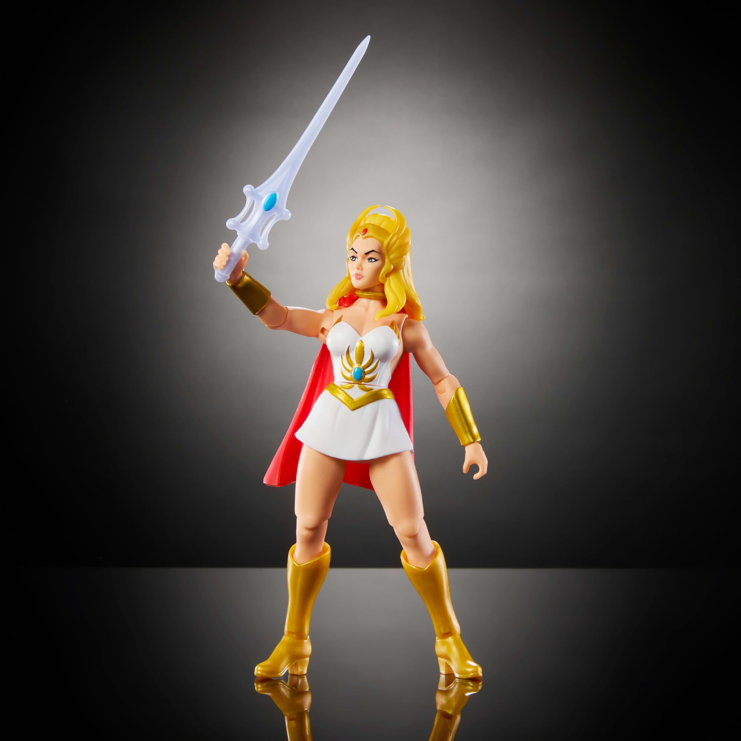16-point articulation enables versatile, battle-ready posing.