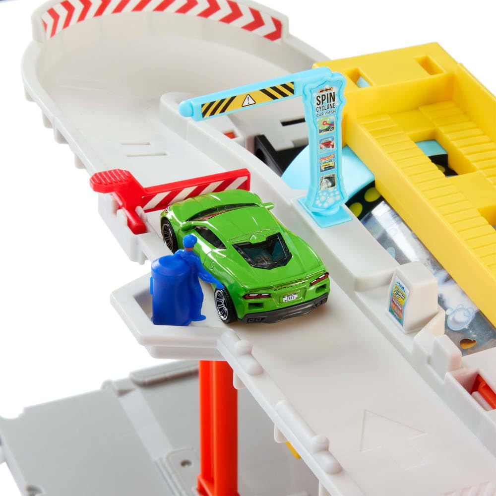 Matchbox 1:64 Corvette and tow truck expand storytelling possibilities