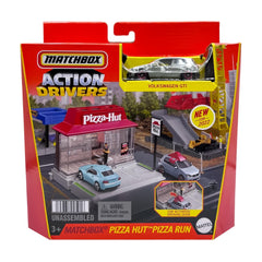 Pizza Hut setup with connectors encourages expandable play with friends