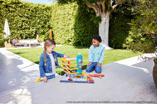 Matchbox Transportation Center helicopter on rooftop helipad for imaginative flight play