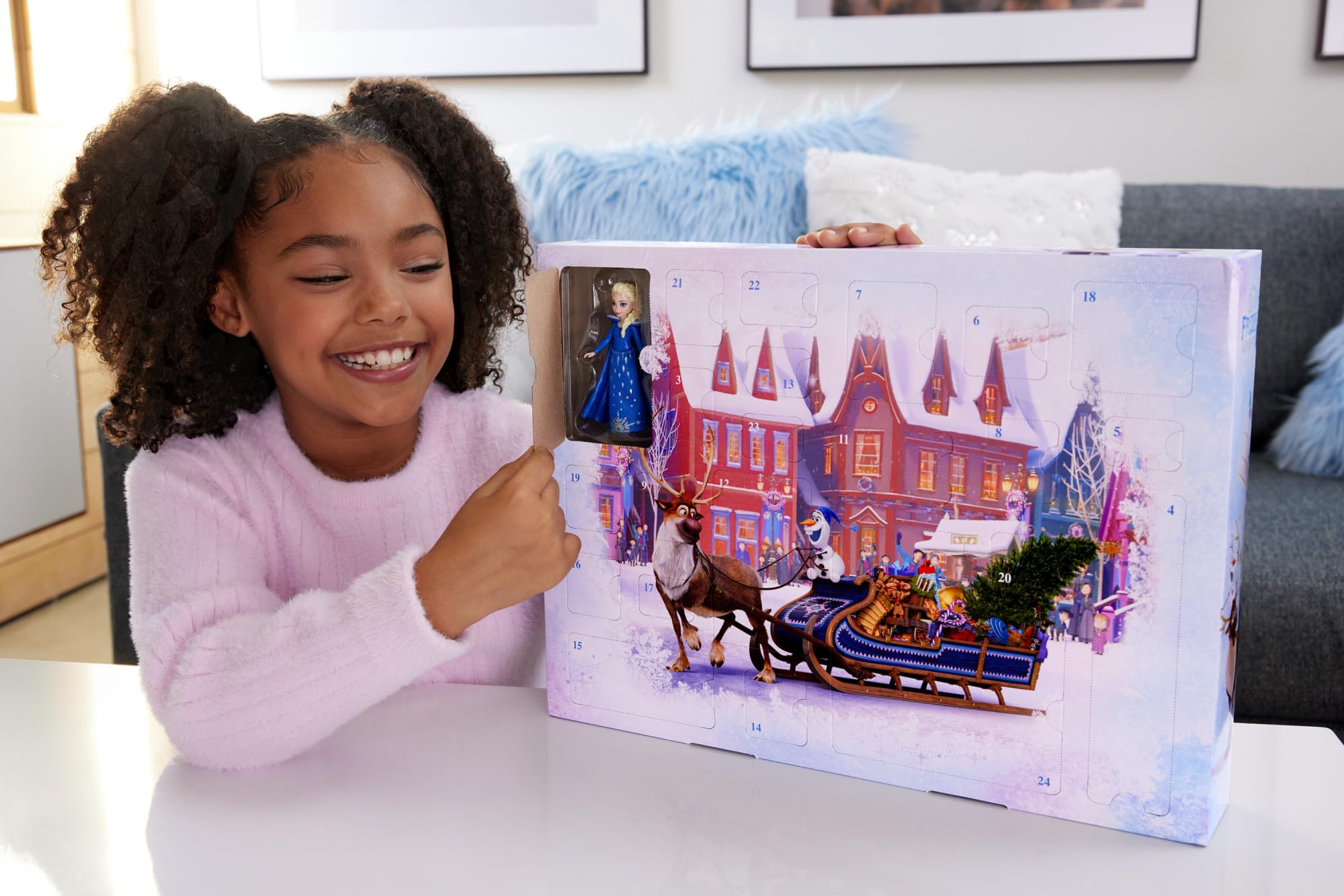 Mattel Disney Frozen Advent Calendar Elsa doll with poseable knees for riding Sven.
