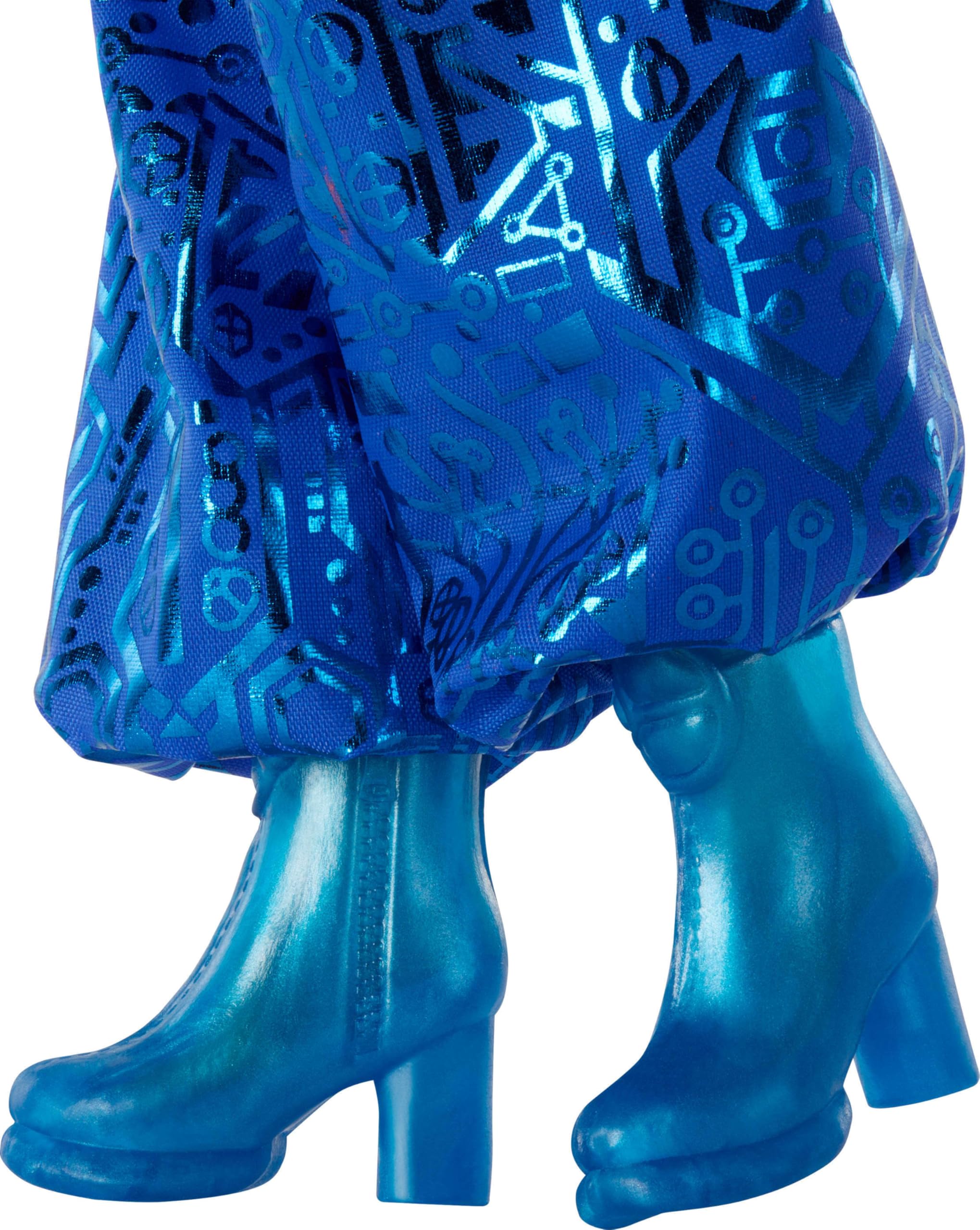 Addison Wells 11 bendable joints support dynamic poses.