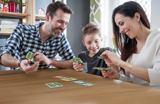 Mattel Skip-Bo Junior stockpile cards in play for quick sequencing.