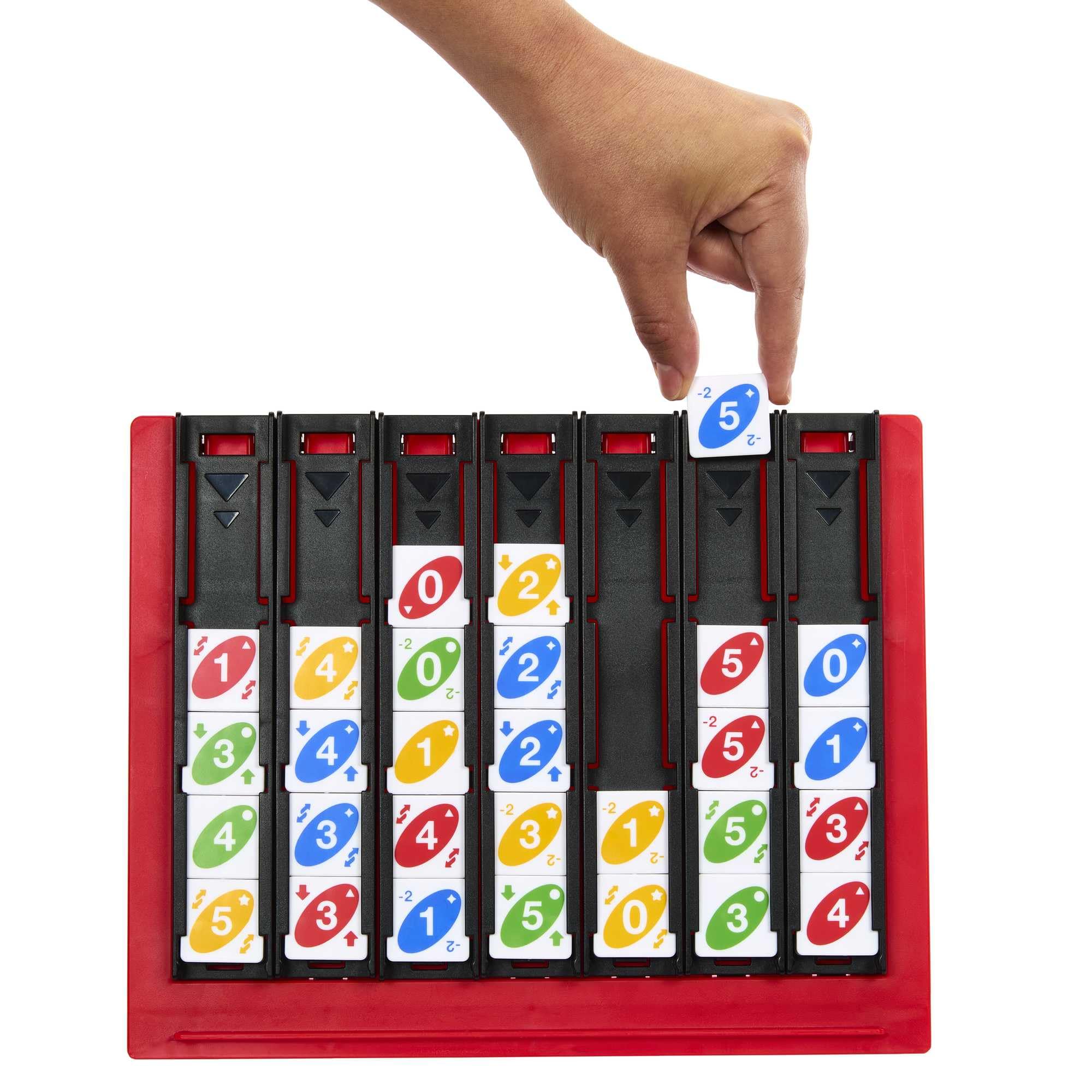 Durable plastic base of UNO Quatro designed for travel and play