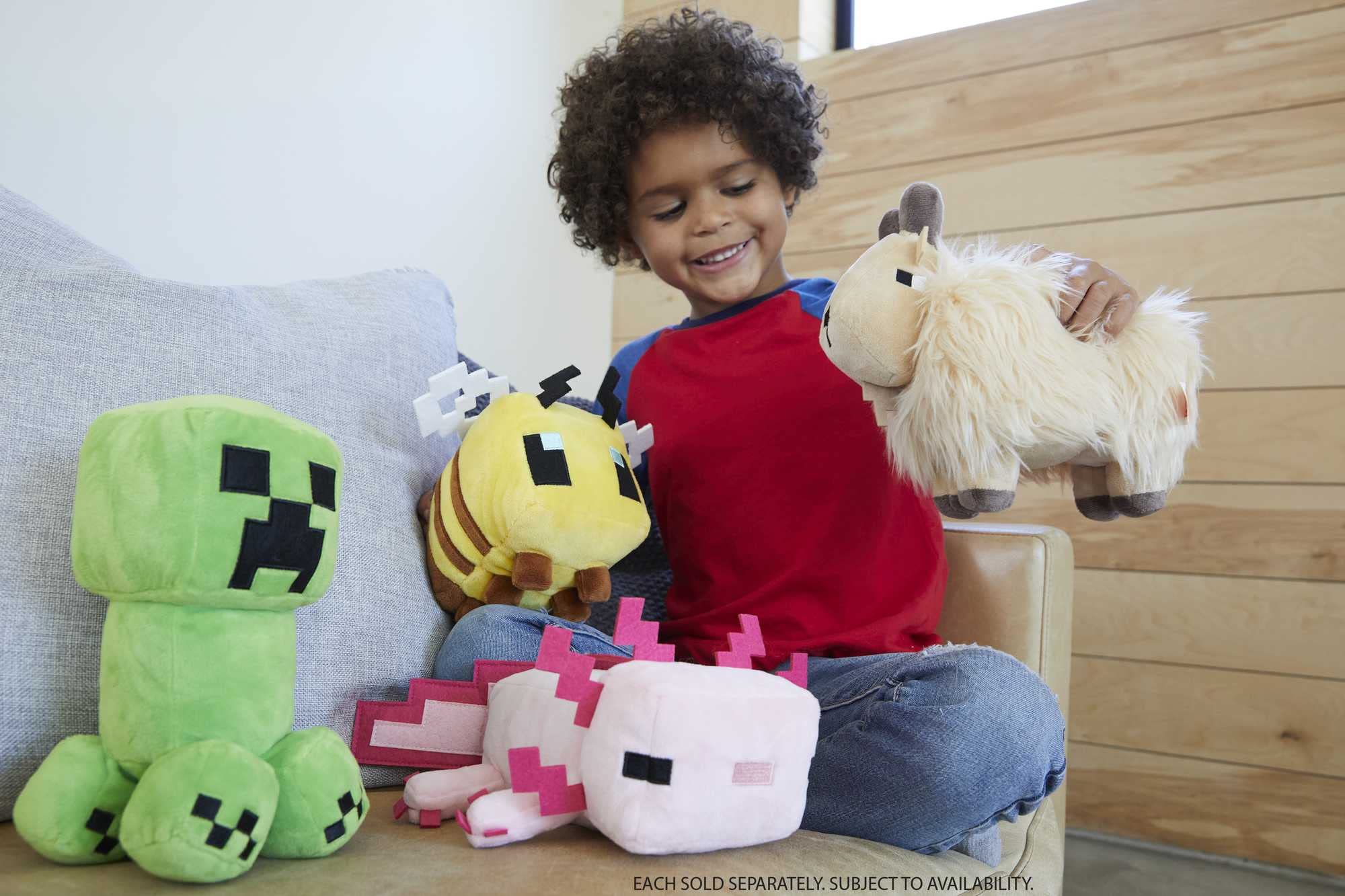 Mattel Minecraft Basic Plush Character 2, pixelated details enhance collectibility and storytelling.