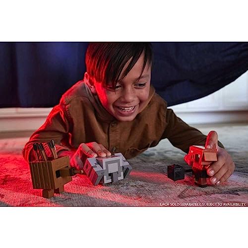 Ideal for battle scenes and imaginative Minecraft-inspired dioramas.