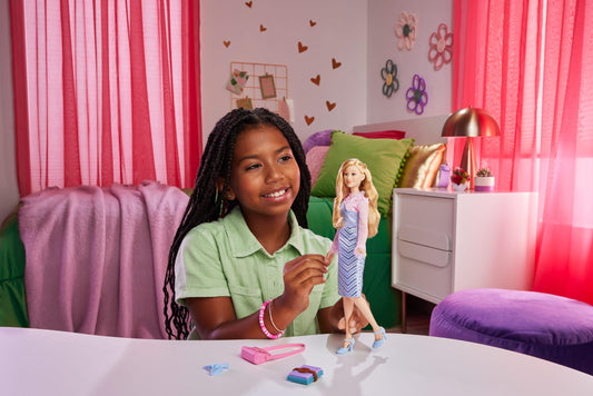 Mattel Wicked Glinda with blue striped dress for Shiz University role play