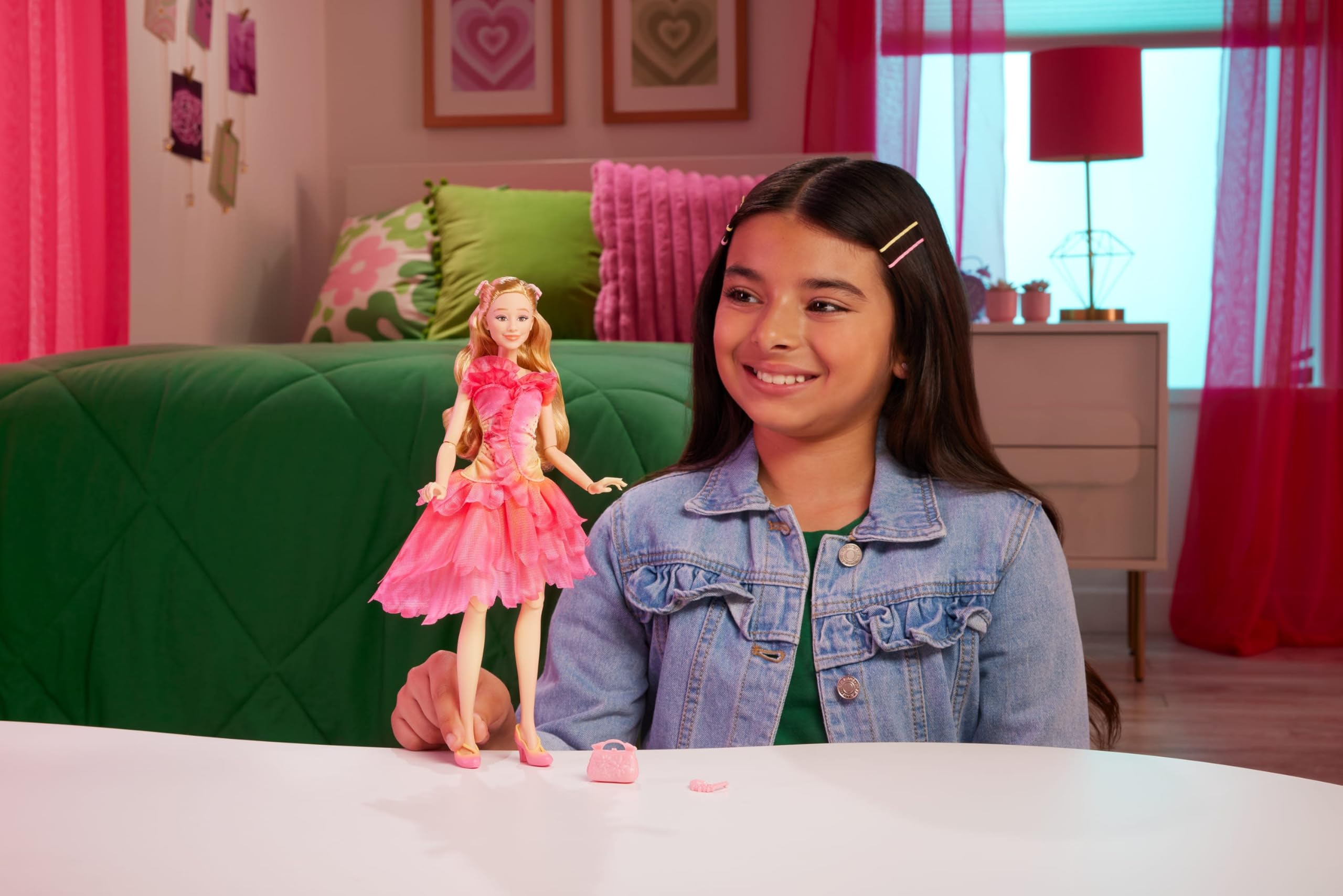 Mattel Wicked Glinda doll with clutch accessory for story-driven adventures