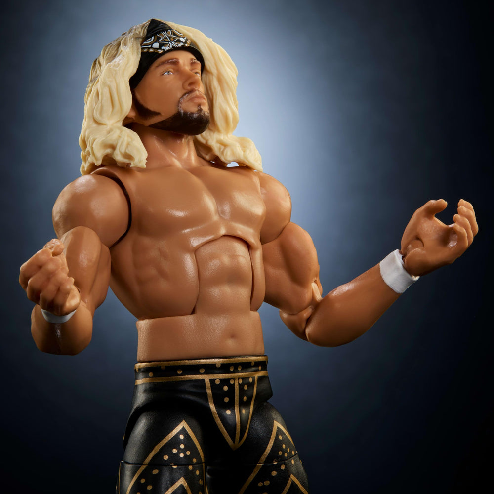 Mattel Lexis King figure back view, shows swappable hands and accessories