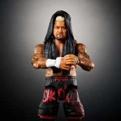 Mattel WWE Ultimate Edition Solo Sikoa TrueFX-inspired face adds lifelike detail.