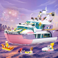 Mavo Brix Pink Yacht Lego-compatible design expands building options.