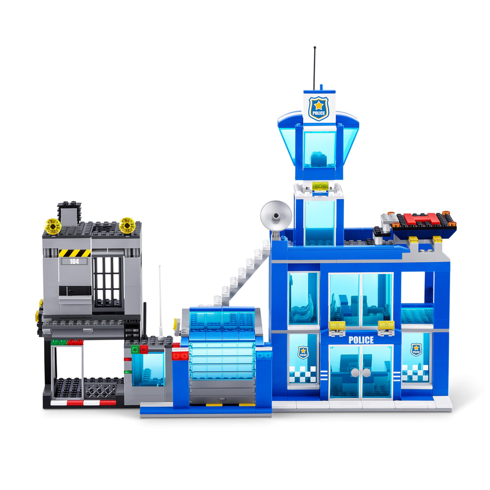 Max Build More Police Helicopter with moveable rotor blades for dynamic aerial adventures