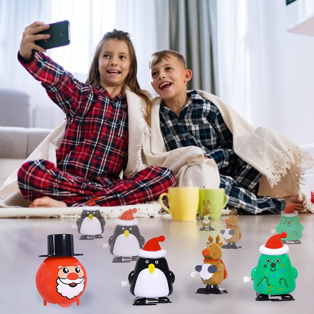 Max Fun wind up toy jumping motion for festive activities