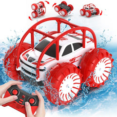 MaxTronic Amphibious RC car showcases waterproof design for water play
