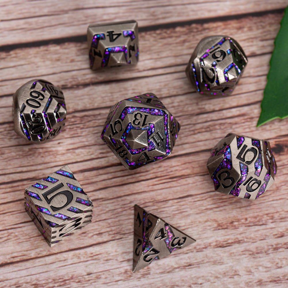 Maywin DND dice weight and coating offer satisfying heft for confident throws.