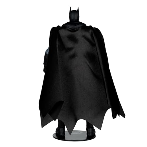 McFarlane Toys Batman Incorporated gas canister included for authentic accessories