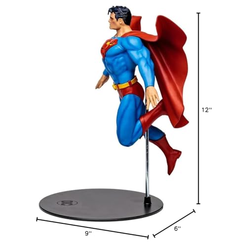 Statue with stable base suitable for shelf display.