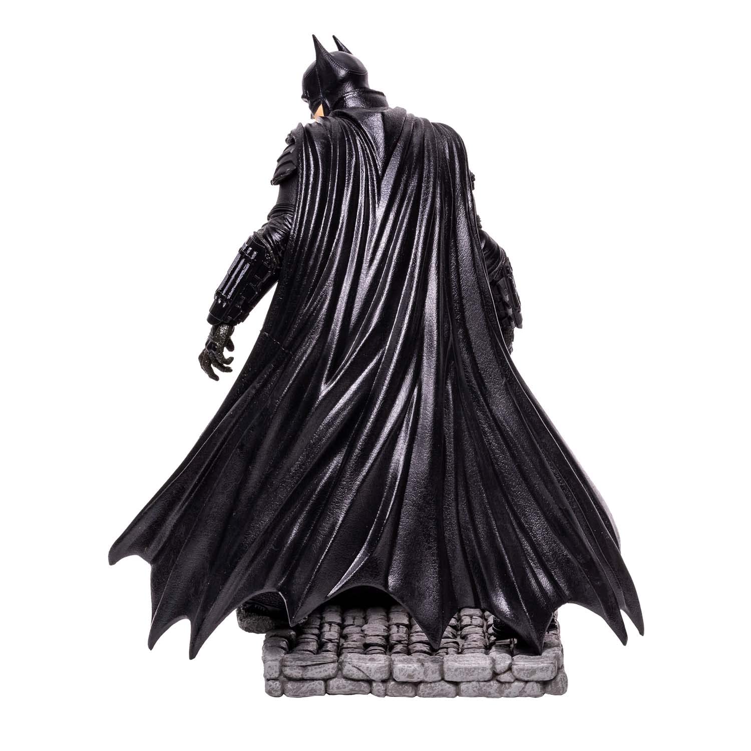 McFarlane Batman Multiverse 12in Deluxe collectible art card included