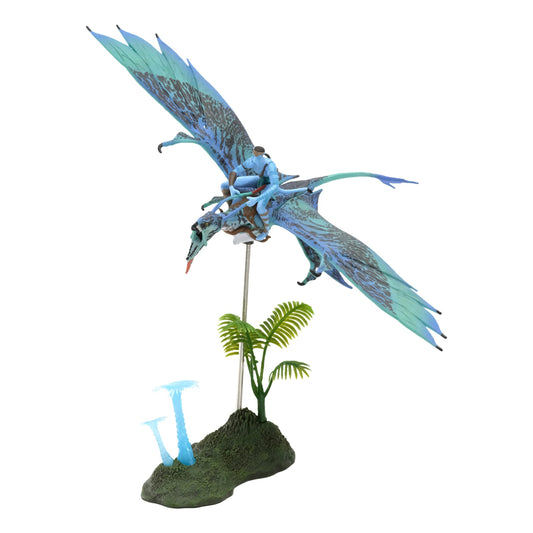 McFarlane Toys Avatar world-of-pandora-deluxe-set on display with vivid craftsmanship.