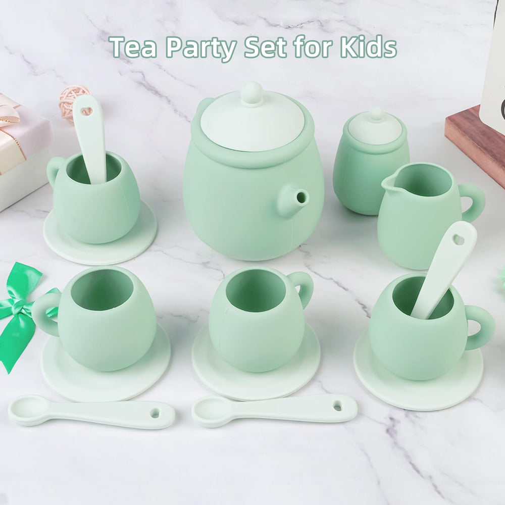MCGMITT silicone tea cups four, easy-to-grip for little hands during pretend play.