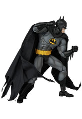 Medicom Toy MAFEX Knight Crusader Batman Black Version includes interchangeable parts.